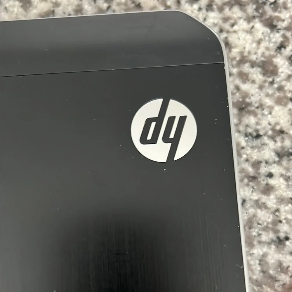 HP Black Laptop Beats Audio (needs fixing)